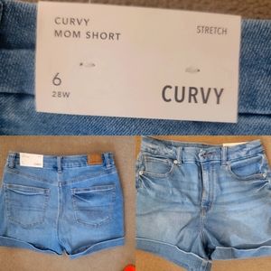 American Eagle Curvy Mom Short